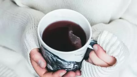 Ceaiul minune care te ajuta sa slabesti si te scapă de retenția de apă. Ce alte beneficii mai are pentru organsim