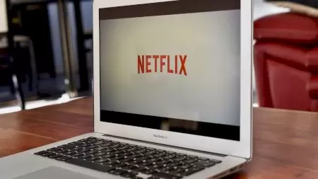 Codurile Netflix pe care să le folosiți pentru a găsi cele mai bune filme și seriale. Se utilizează foarte ușor